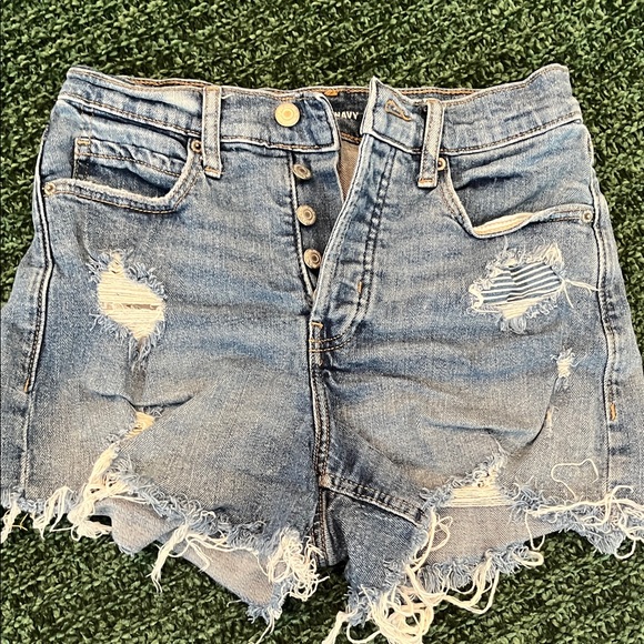 Old Navy Denim Women Shorts - Picture 3 of 5